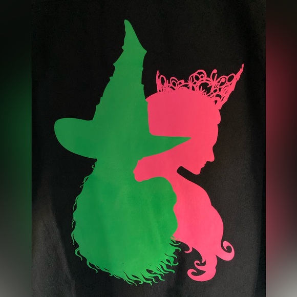 Universal Studios Wicked Defy Gravity Elphaba & Glinda Spirit Jersey XL Adult - Picture 8 of 9
